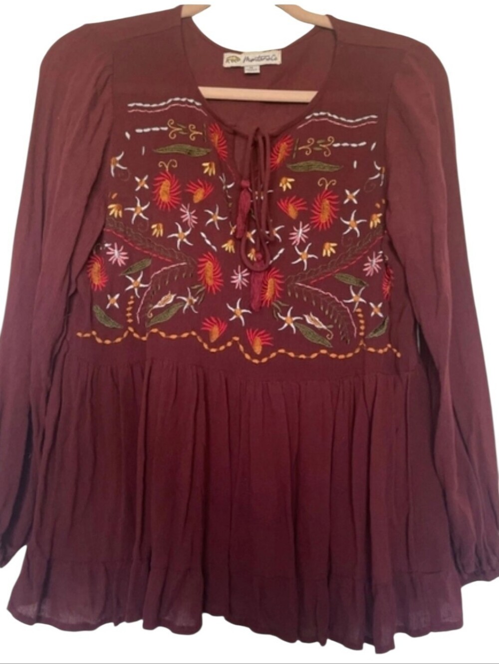 Montana Co Size Medium Embroidered Flowers Top Western Style